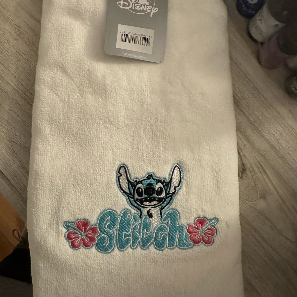 Disney Stitch hand towel White and Blue